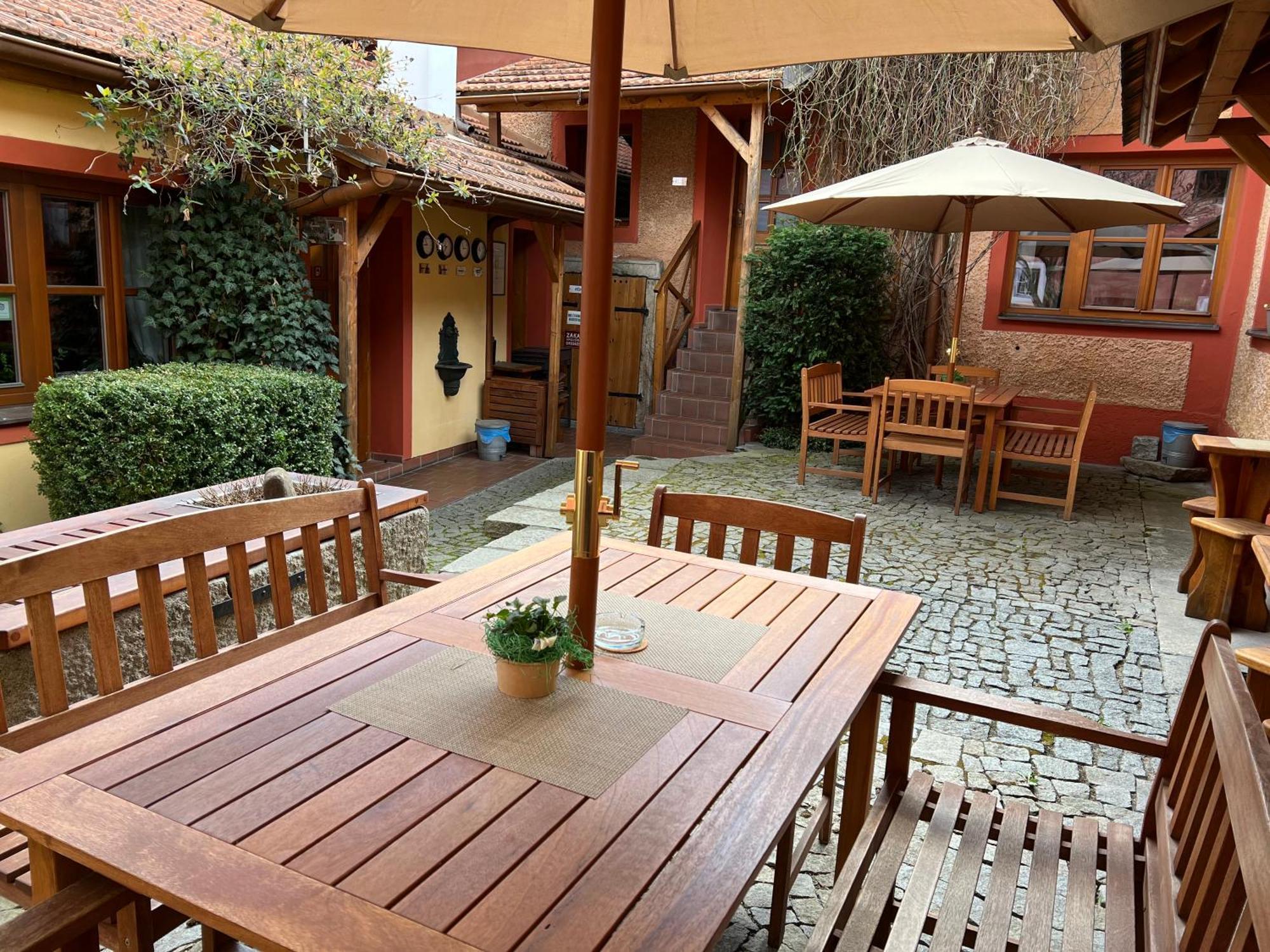 Hostel Postel Český Krumlov Buitenkant foto